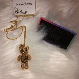 Teddy bear necklace